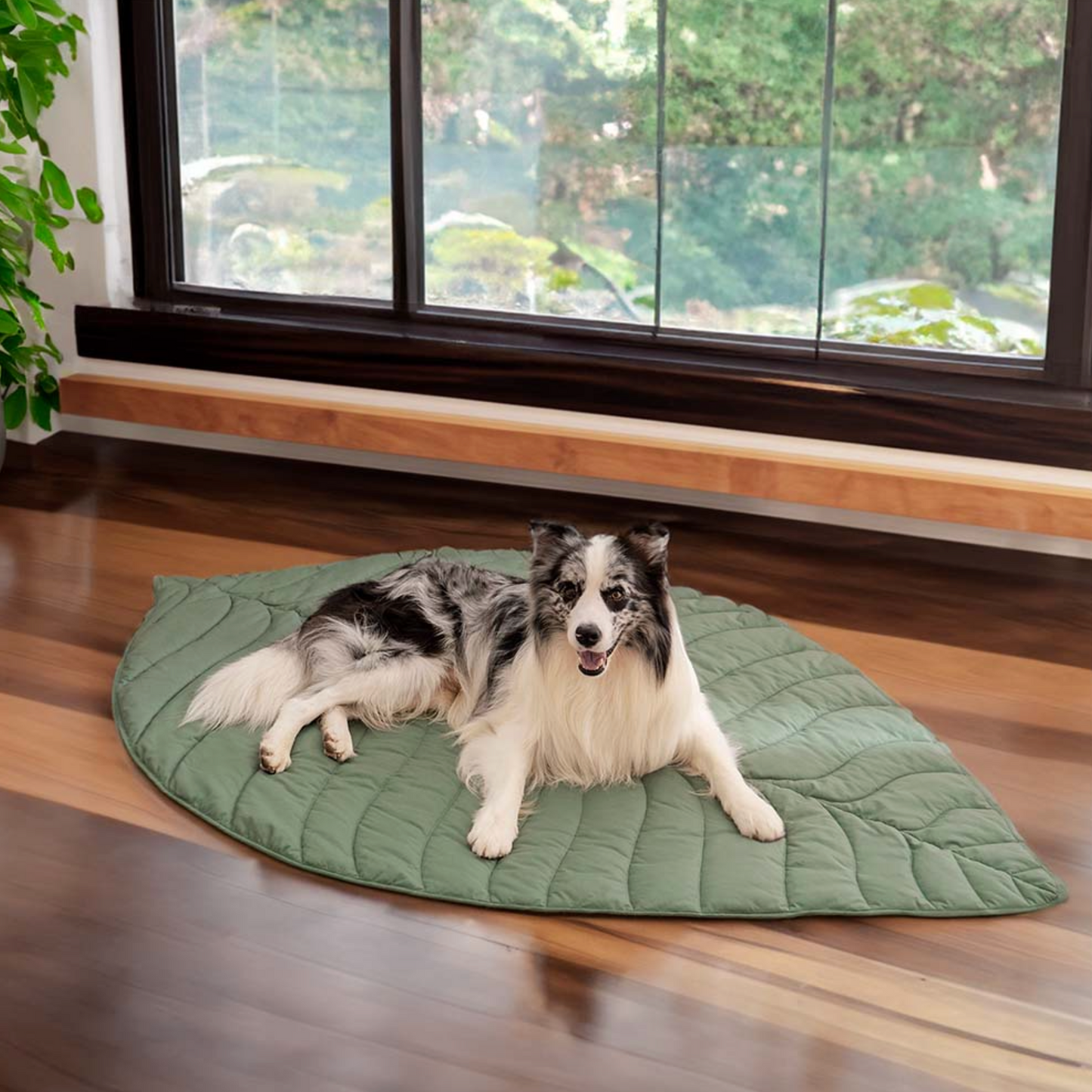 Leaf Shape Dog Blanket